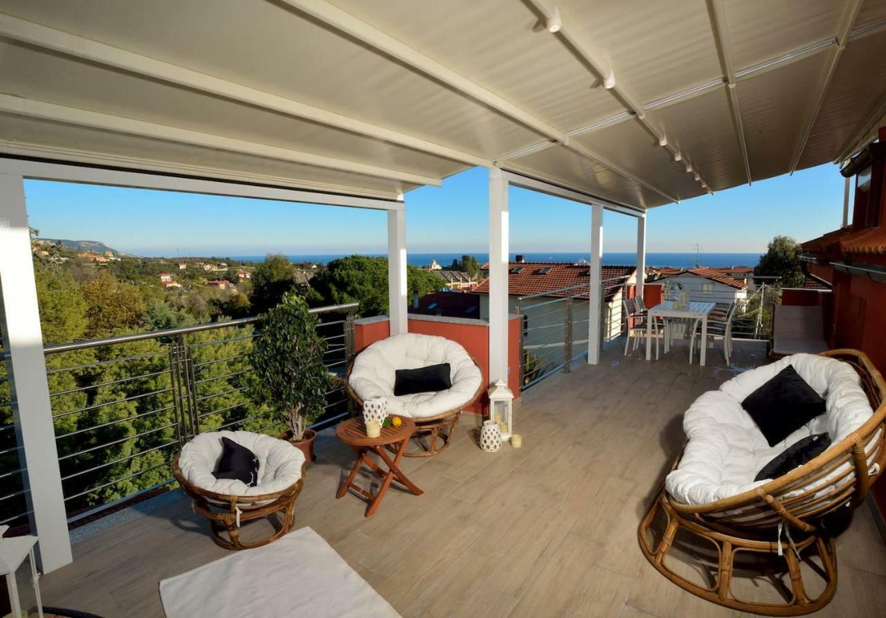 Villa Giovanna Con Terrazza Panoramica, Jacuzzi E Sauna Loano Buitenkant foto